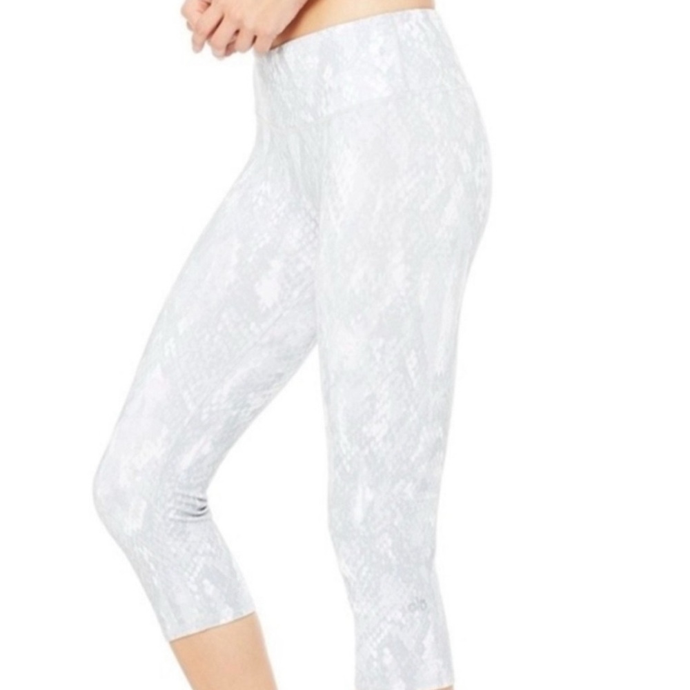 ALO leggings
